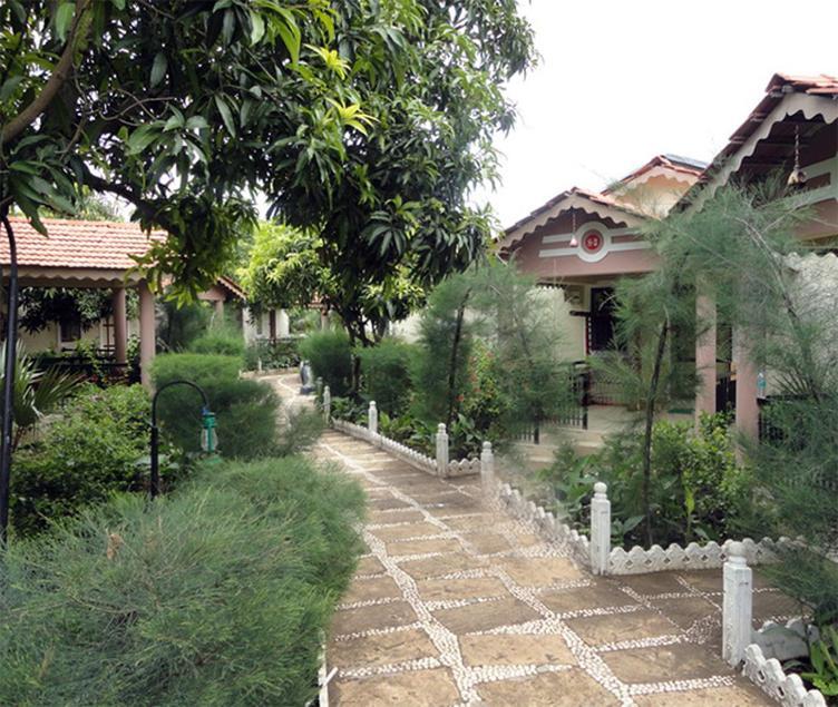 Saavaj Resort, Sasan Gir - Where Wilderness Meets Luxury Exteriér fotografie