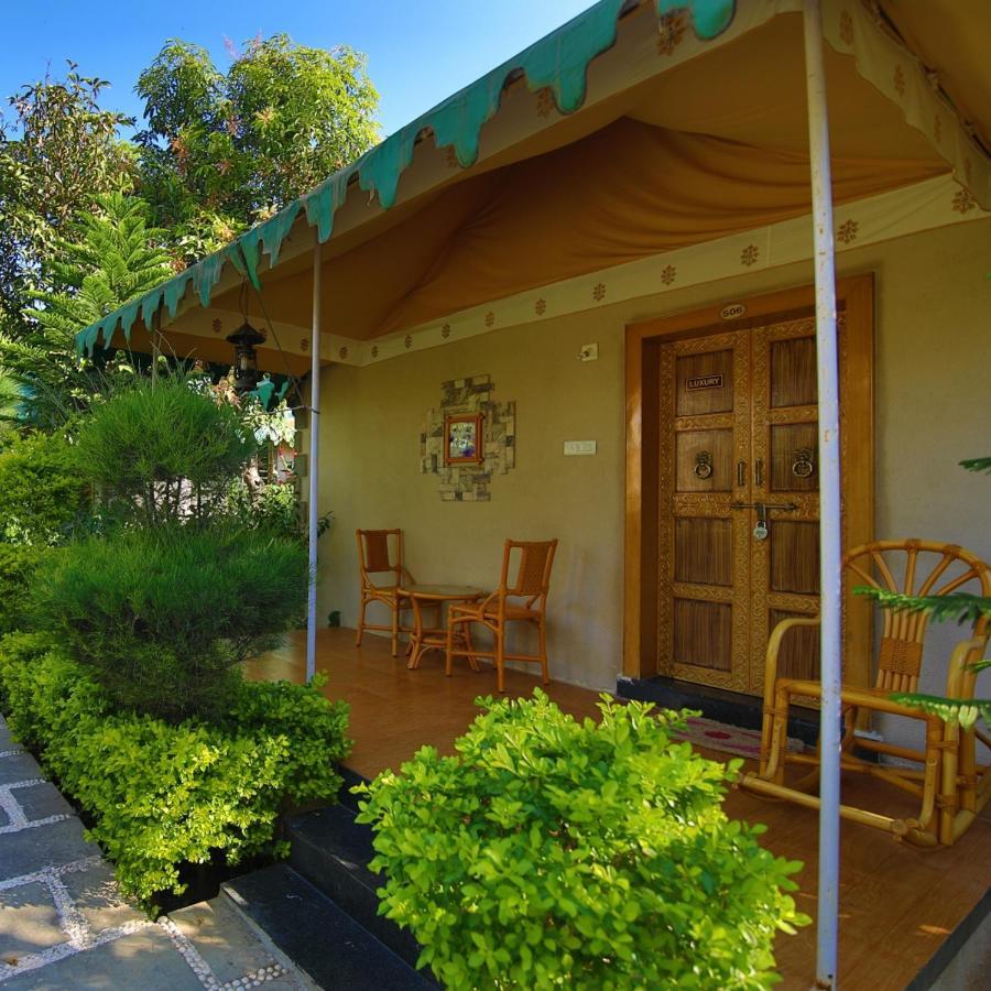 Saavaj Resort, Sasan Gir - Where Wilderness Meets Luxury Exteriér fotografie